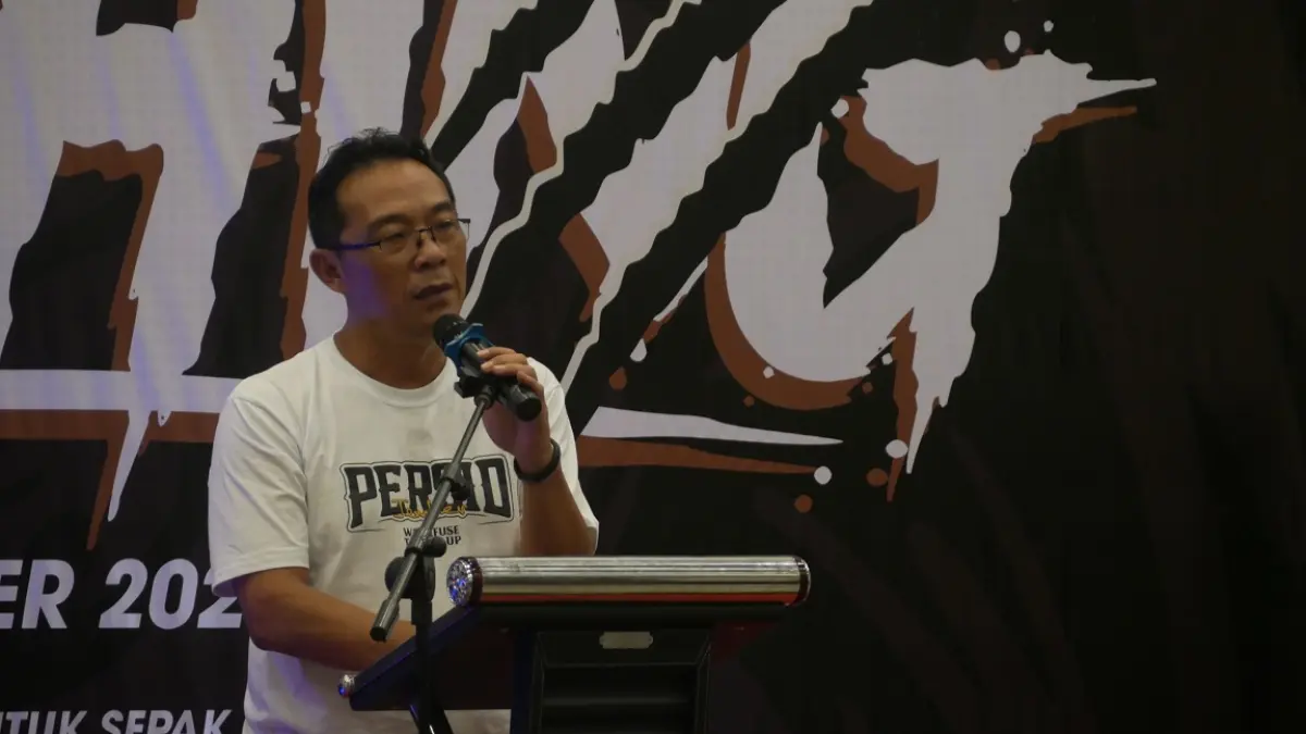 "Kami memang sudah cukup lama menjalin komunikasi yang baik dengan Deltras. Kebetulan saat Persid membutuhkan pelatih, mereka siap membantu.” ARDI PUJO PRABOWO, Ketua Yayasan Persid Jember. (SIDKIN ALI/RADAR JEMBER)
