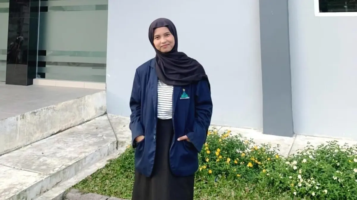 Novia Ulfa Isnaini, mahasiswi pegiat literatur gender dan lingkungan. (UIN KHAS JEMBER)