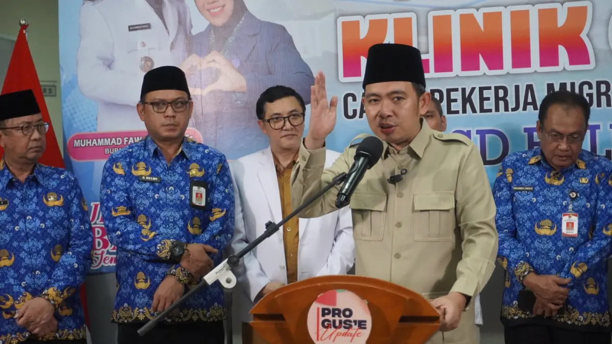 "Ingat, yang melantik dan memberi SK itu adalah bupati. Artinya panjenengan harus tegak lurus terhadap Pemkab Jember." MUHAMMAD FAWAIT, Bupati Jember. (MAULANA/RADAR JEMBER)