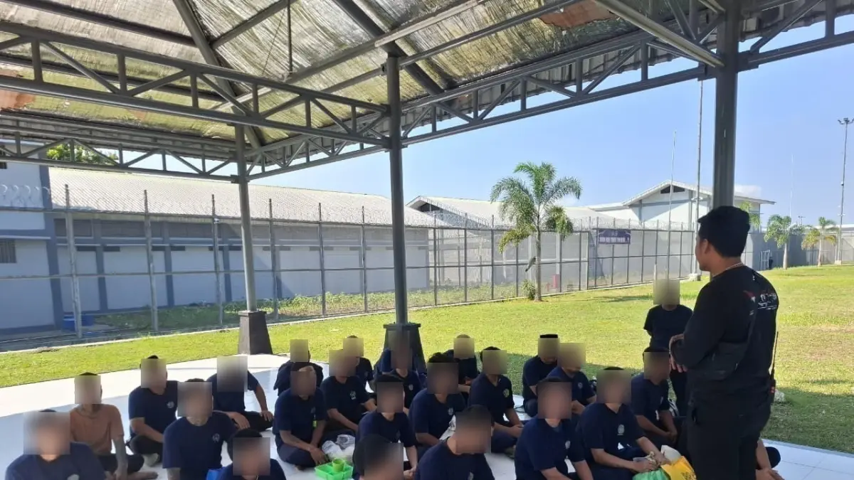Lapas Kelas IIA Ngaseman Laksanakan Penurunan Tingkat Risiko 26 Warga Binaan ke Lapas Kelas IIA Kumbang
