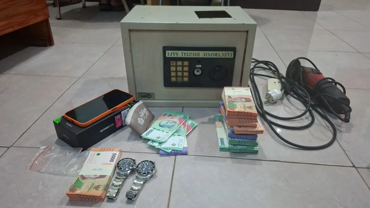 Polsek Jenggawah amankan dua anak diduga gondol brangkas senilai 66,5 Juta. (POLSEK JENGGAWAH)