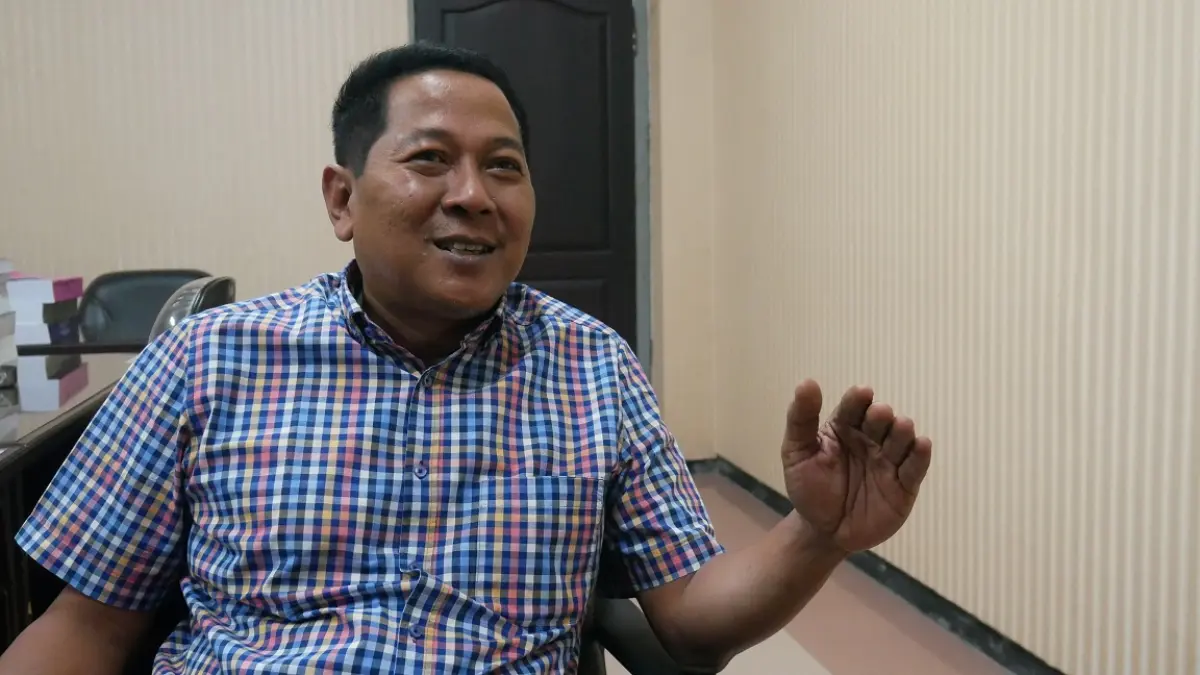 “Kami meminta kepada PLN sebelum adanya pemadaman nantinya agar pihak PLN memberikan pemberitahuan kepada masyarakat. Biar masyarakat bisa antisipasi.”
AGUNG BUDIMAN, Anggota Komisi C DPRD Jember. (SIDKIN ALI/RADAR JEMBER)
