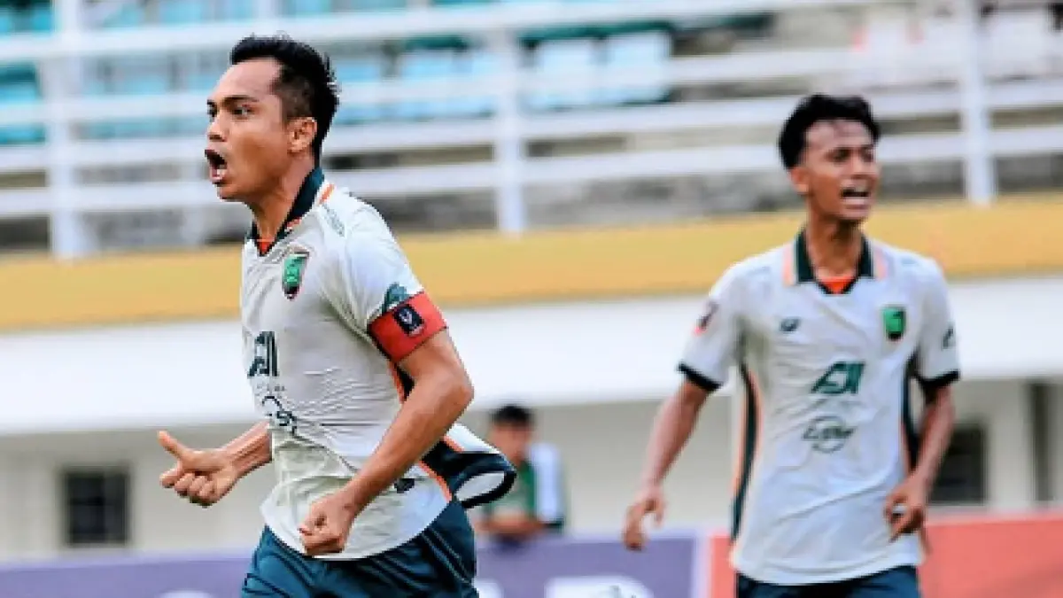 SELEBRASI: Ricko Hardiansyah kapten Pasuruan United usai merayakan gol penyeimbang melawan Persid Jember tadi sore. (INSTAGRAM OFFICIAL PASURUAN UNITED)
