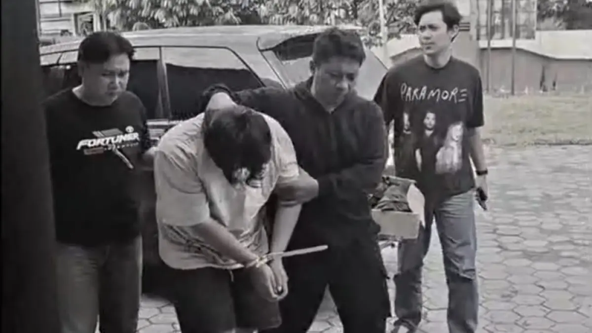 Unit Teskrim Polsek Jenggawah bekuk tersangka dugaan pengalihan objek jaminan fidusia. (POLSEK JENGGAWAH)
