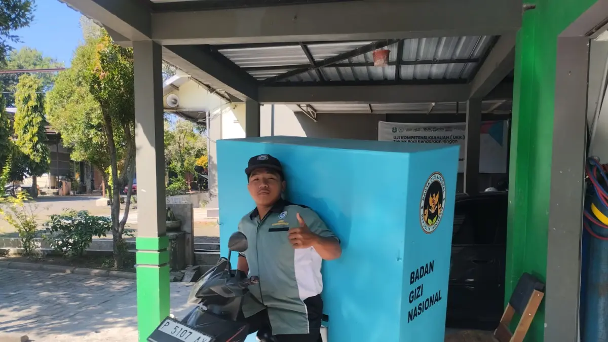 Wow Super Keren! Siswa SMKN 3 Bondowoso Sukses Rampungkan Pesanan Rombong MBG Untuk Distribusi Wilayah Terpencil