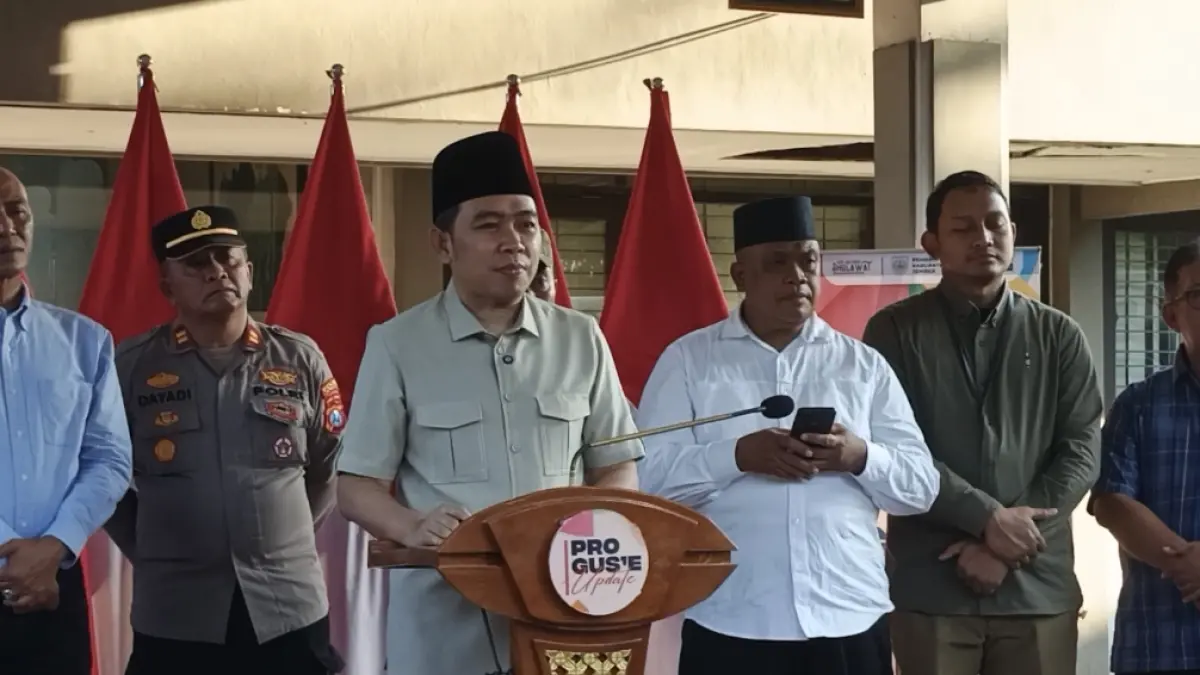 "Tidak ada hari ini wilayah atau zona yang ditutup-tutupi. Semua dengan adanya Wadul Guse, dengan adanya Pro Guse Update ini adalah ikhtiar keterbukaan." Muhammad Fawait (Bupati Jember. (Maulana/JPRJ)