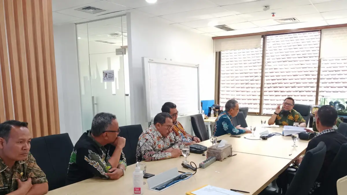Sejumlah anggota DPRD Bondowoso saat bertemu dengan pihak Bappenas