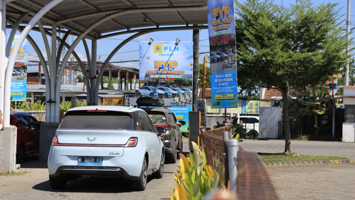PLN UP3 Jember Cetak Prestasi, Luncurkan Program "Free Your Parking" Pertama di Indonesia untuk Pengguna Kendaraan Listrik