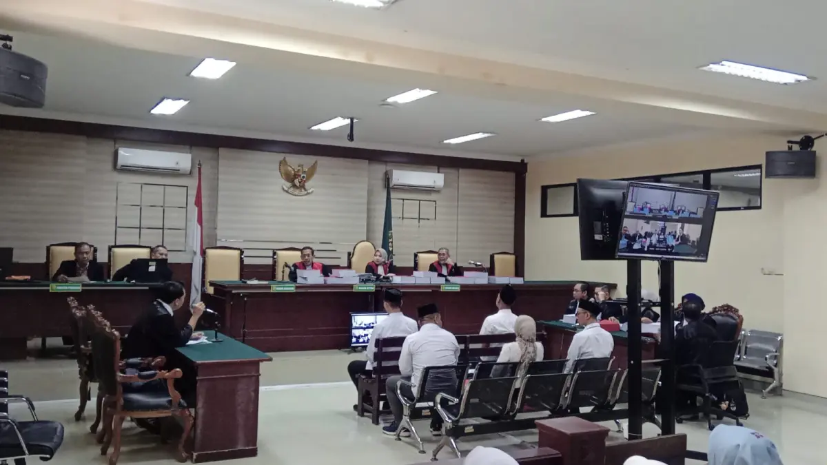 Agenda sidang pembacaan tuntutan oleh penuntut umum kasus dugaan korupsi Sosraperda DPRD Jember yang berlangsung di Pengadilan Tindak Pidana Korupsi (Tipikor) Surabaya, Jumat (3/7). (KEJARI JEMBER)