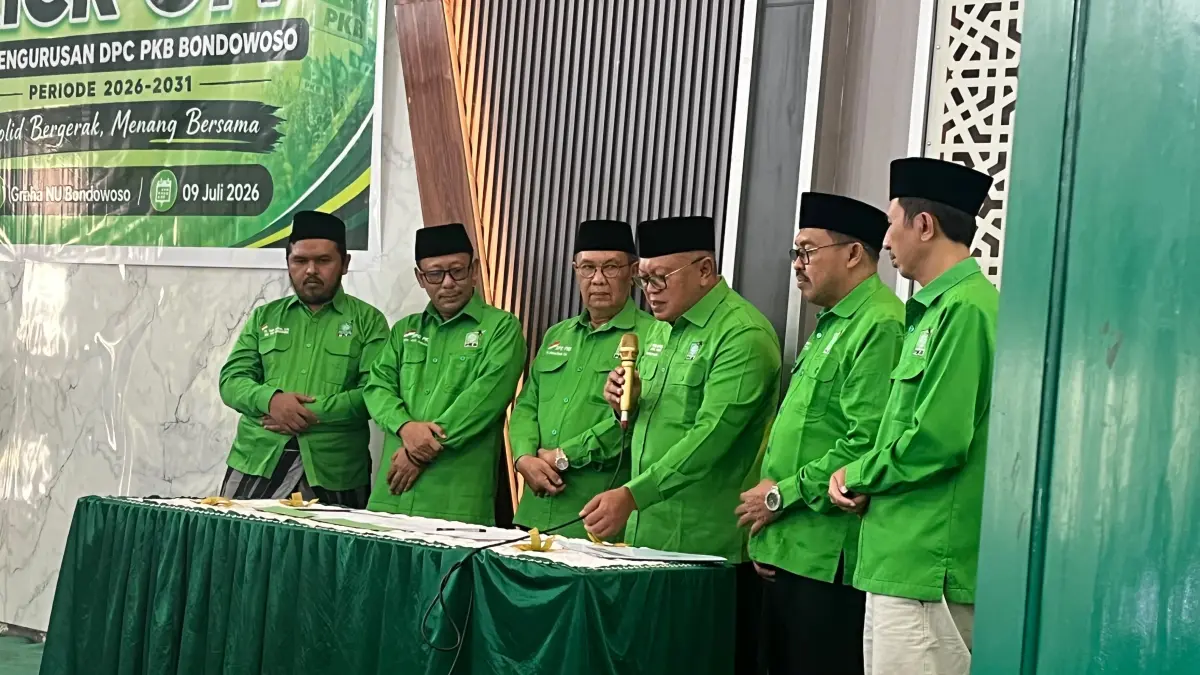 Sejumlah pengurus DPC PKB Bondowoso saat menyampaikan kepengurusan baru 2026-2031
