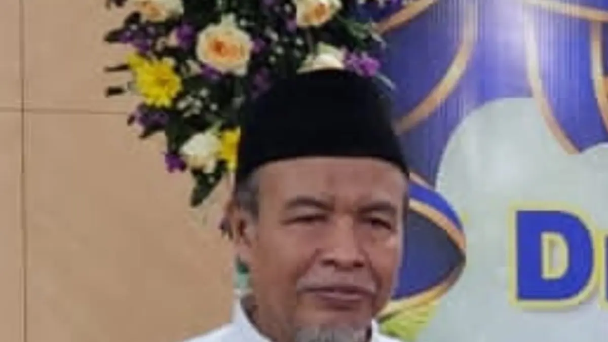 Juru bicara Forum Komunikasi Guru Besar UINSA, Prof. Dr. H. Imam Ghazali Said