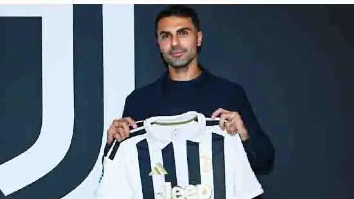 Mantan pemain AS Roma, Zeki Celik kini resmi gabung Juventus