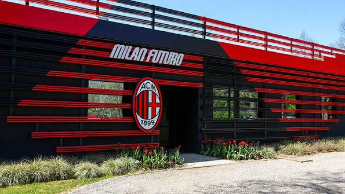 tempat latihan AC Milan, Milanello