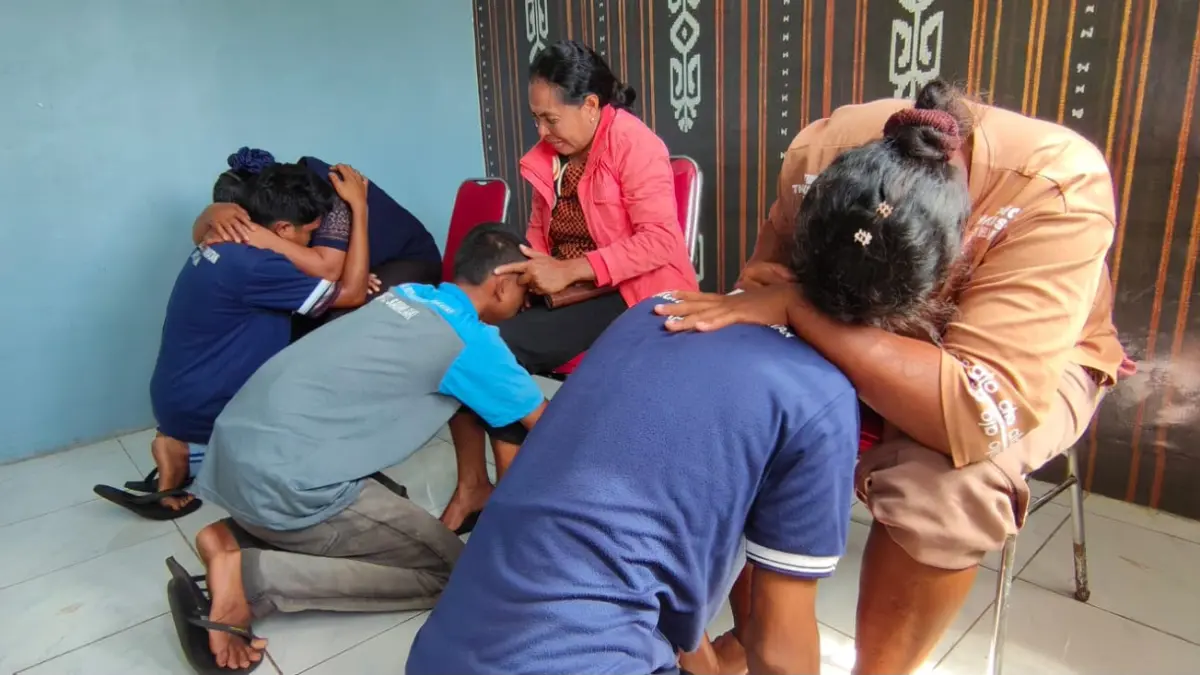Bersama Anak Binaan, Lapas Saumlaki Hadirkan Momen Haru di Hari Anak Nasional
