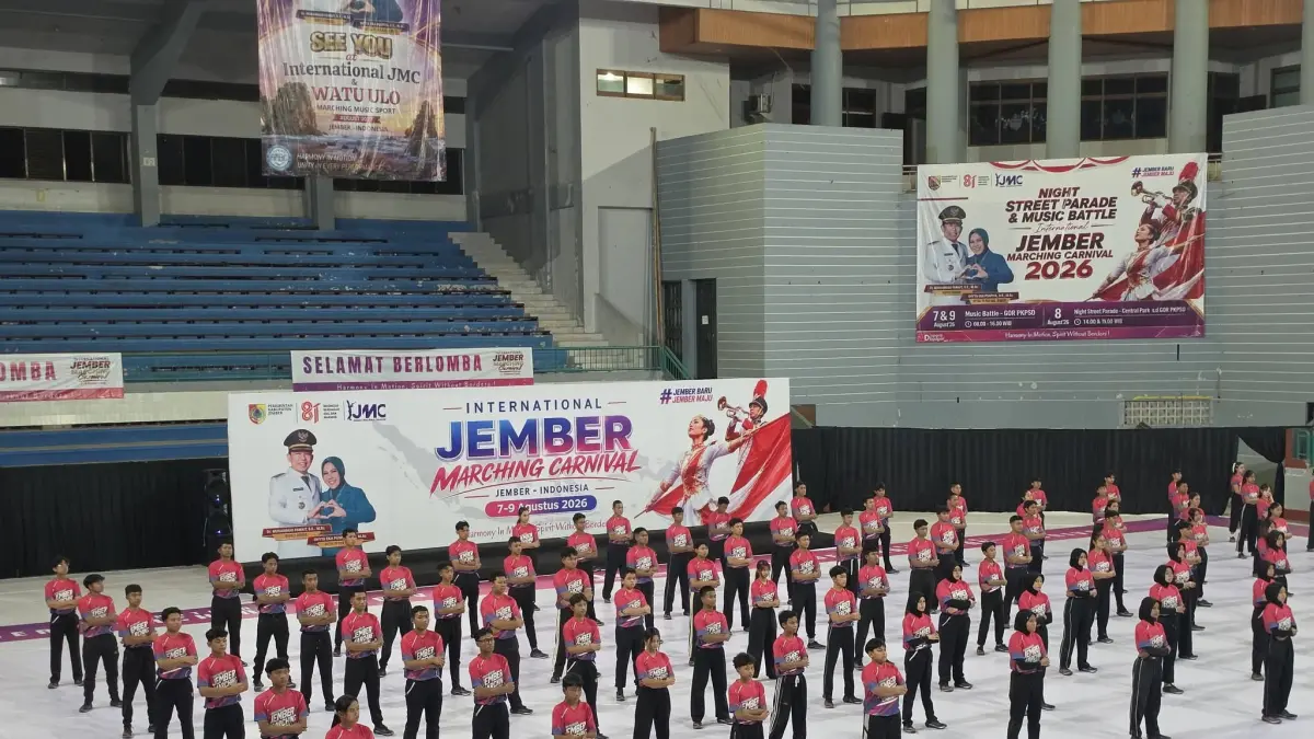 TAMPIL MEMUKAU: Dokumentasi pelaksanaan IJMC 2025 lalu di Alun-Alun Jember. Tahun ini, IJMC resmi dimulai hari ini. (SIDKIN ALI/RADAR JEMBER)