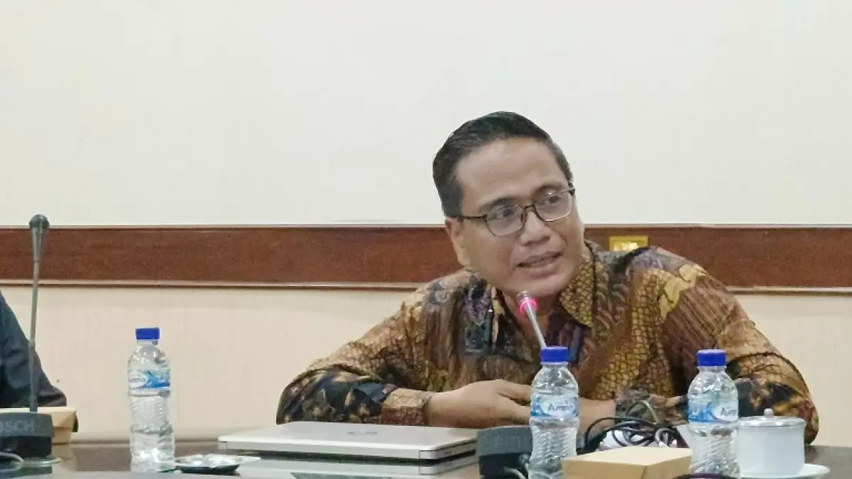 "Pertanyaan kritisnya, kenapa Jember sampai hari ini—bahkan sudah melintasi tiga periode bupati—kebijakan ini belum juga lahir?" BAMBANG TEGUH KARYANTO, Project Officer Migrant Care Jember. (MAULANA/RADAR JEMBER)
