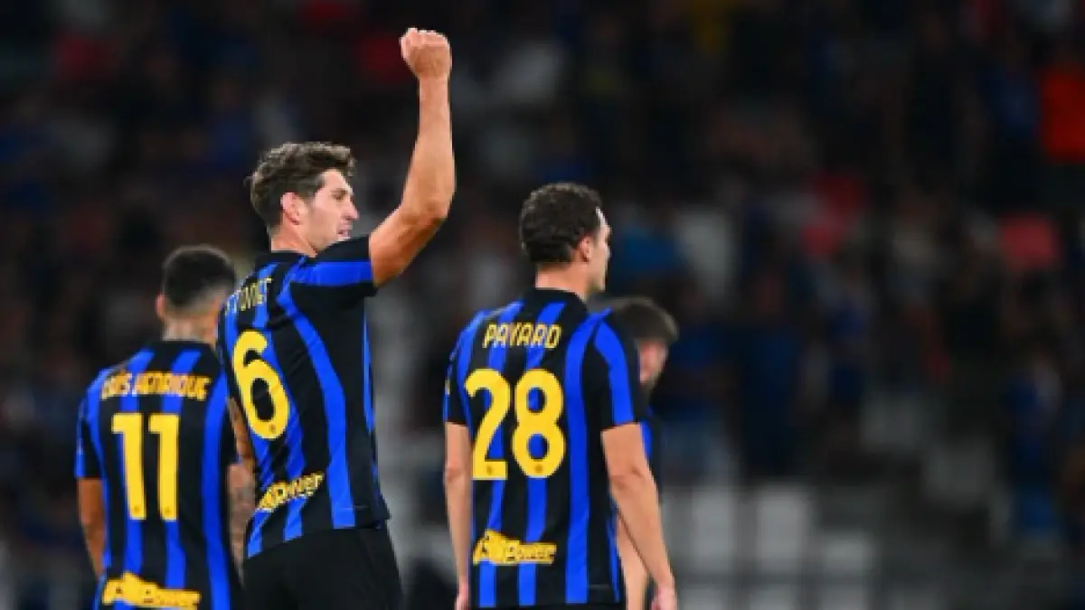 Bek Inter Milan John Stones 