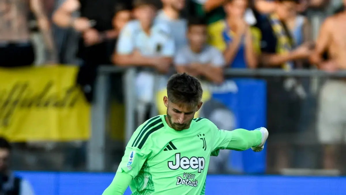 FROSINONE, ITALY - AUGUST 23: Guglielmo Vicario of Juventus during the Serie A match between Frosinone Calcio and Juventus at Stadio Benito Stirpe on August 23, 2026 in Frosinone, Italy. (Photo by Daniele Badolato - Juventus FC/Juventus FC via Getty Images)