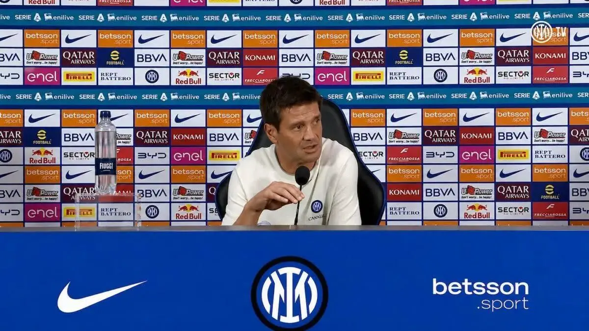 Chivu, pelatih kepala Inter Milan
