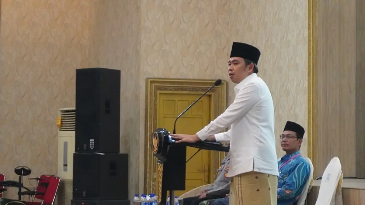 MUHAMMAD FAWAIT (Bupati Jember)