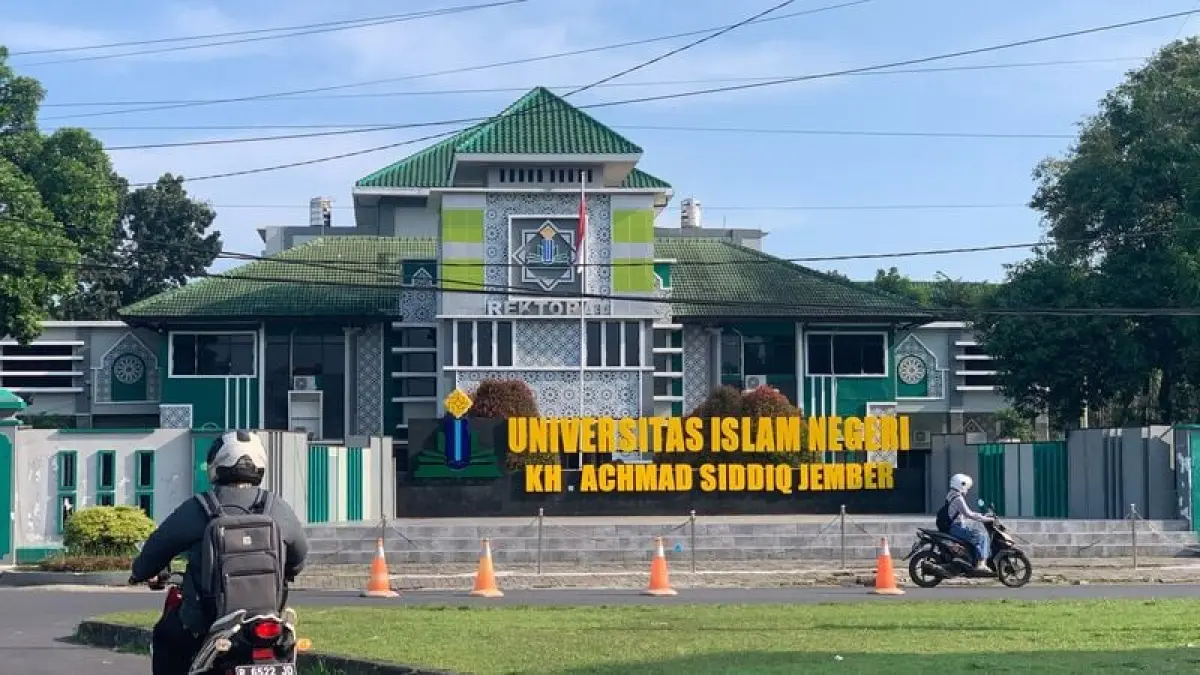 UIN Kiai Haji Achmad Siddiq (KHAS) Jember meraih Jawa Pos Radar Jember Award 2026