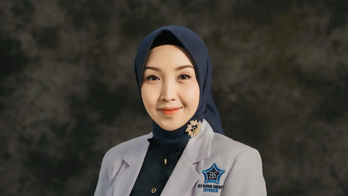 dr Hana Nadya Sp PD, Dokter Spesialis Penyakit Dalam RS Bina Sehat Jember. (RSBS)