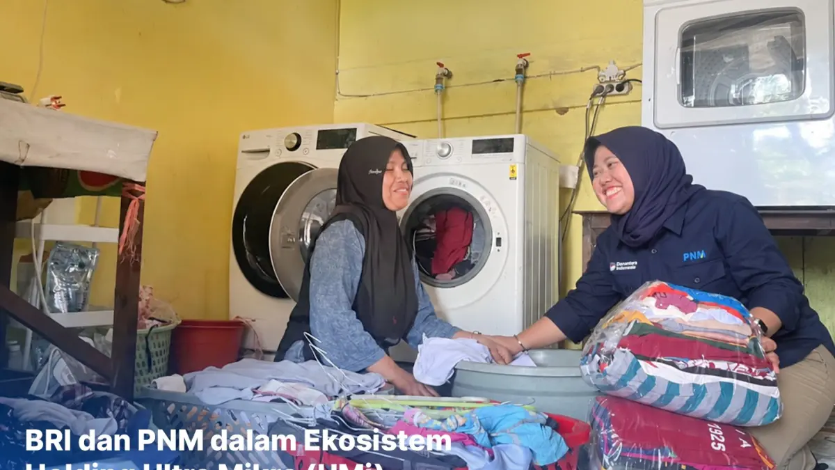 Sebelum membuka usaha laundry rumahan, Hernawati lebih dahulu berjualan pulsa, melayani pengisian saldo dompet digital, serta membantu transaksi tarik tunai menggunakan BRImo