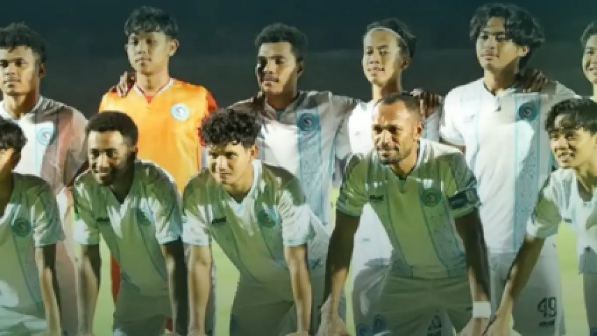 Skuad PSBS Biak saat melawan Deltras FC. (ISTIMEWA)
