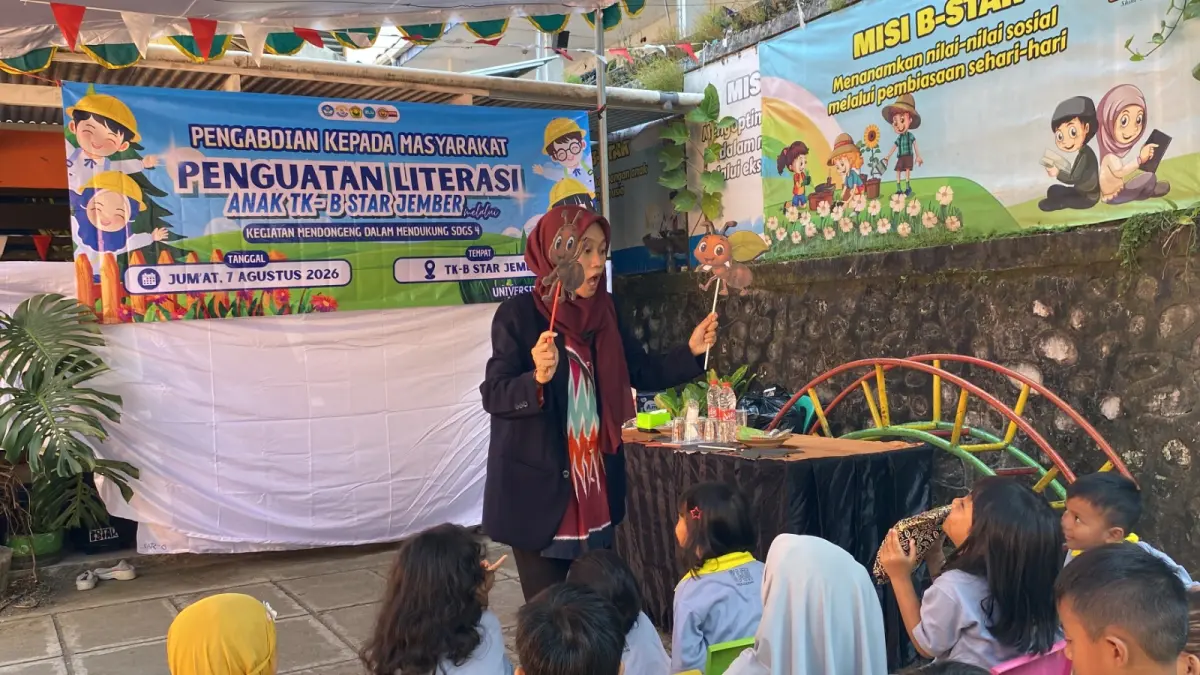 Kegiatan mendongeng dalam mendukung Sustainable Development Goals (SDGs) 4 anak TK B Star Jember