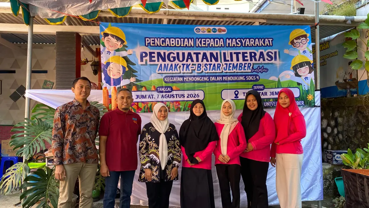 Potret dosen pengabdian dan guru TK B Star Jember