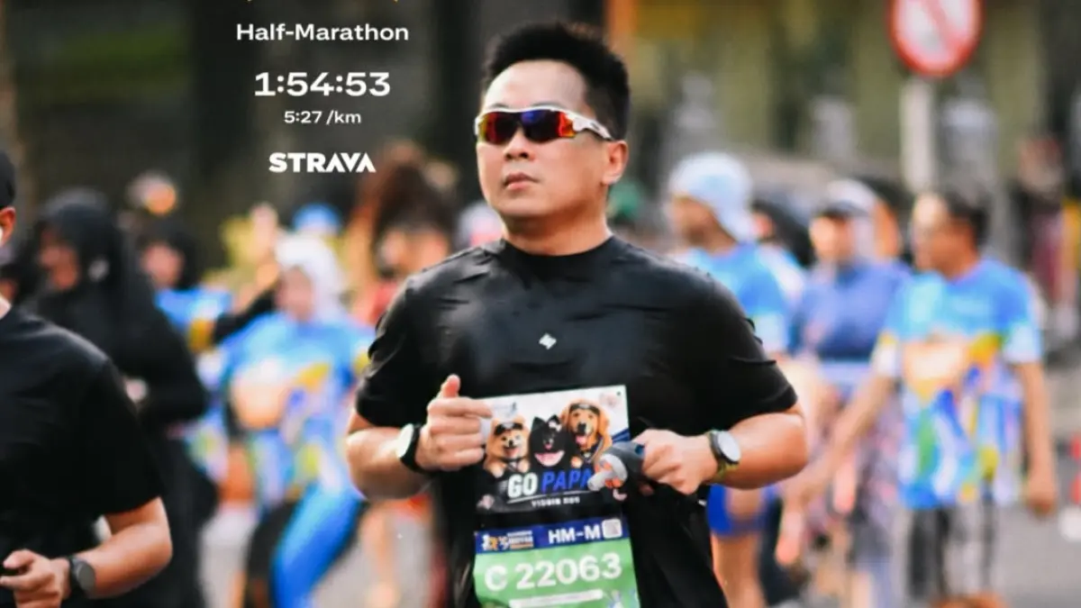"Pemanasan bertujuan mempersiapkan jantung, pernapasan, otot, dan sendi. Bisa dimulai dengan jalan cepat atau jogging selama lima sampai sepuluh menit, kemudian dilanjutkan peregangan dinamis."
dr. RUDY DEWANTARA LIMANTO, Dokter Spesialis Ortopedi RSCM Bondowoso. (RS CAHYA MEDIKA)