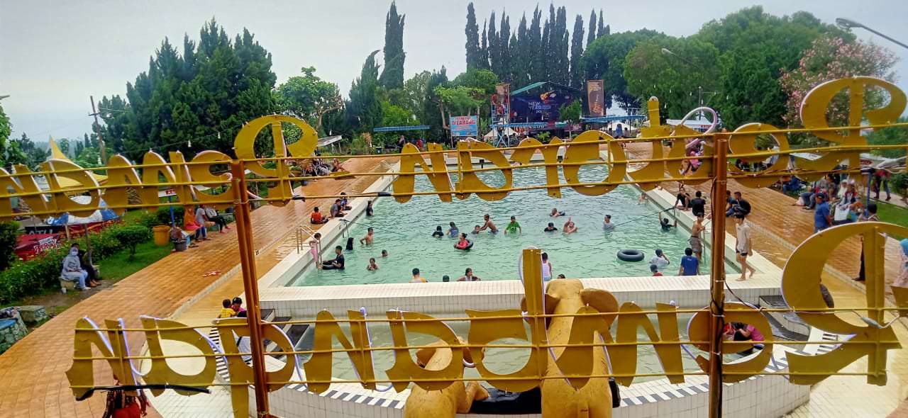 Wisata Pemandian dan Hotel Rembangan Jember