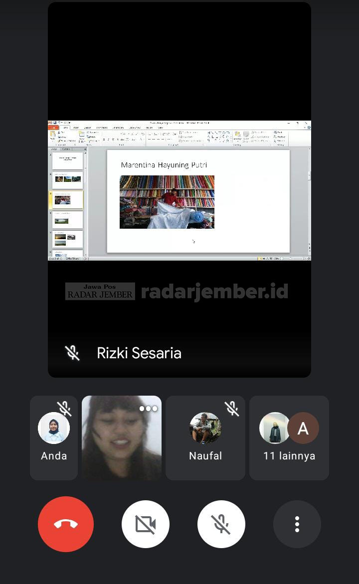 TETAP PRODUKTIF: Pelaksanaan diskusi fotografi secara virtual melalui aplikasi Google Meet, Minggu (9/11).