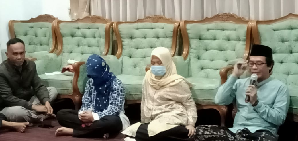 PAMITAN: Wakil bupati Jember Drs.KH.Abdul Muqit Arief memberikan sambutan pamitan seiring berakhirnya masa jabatan.