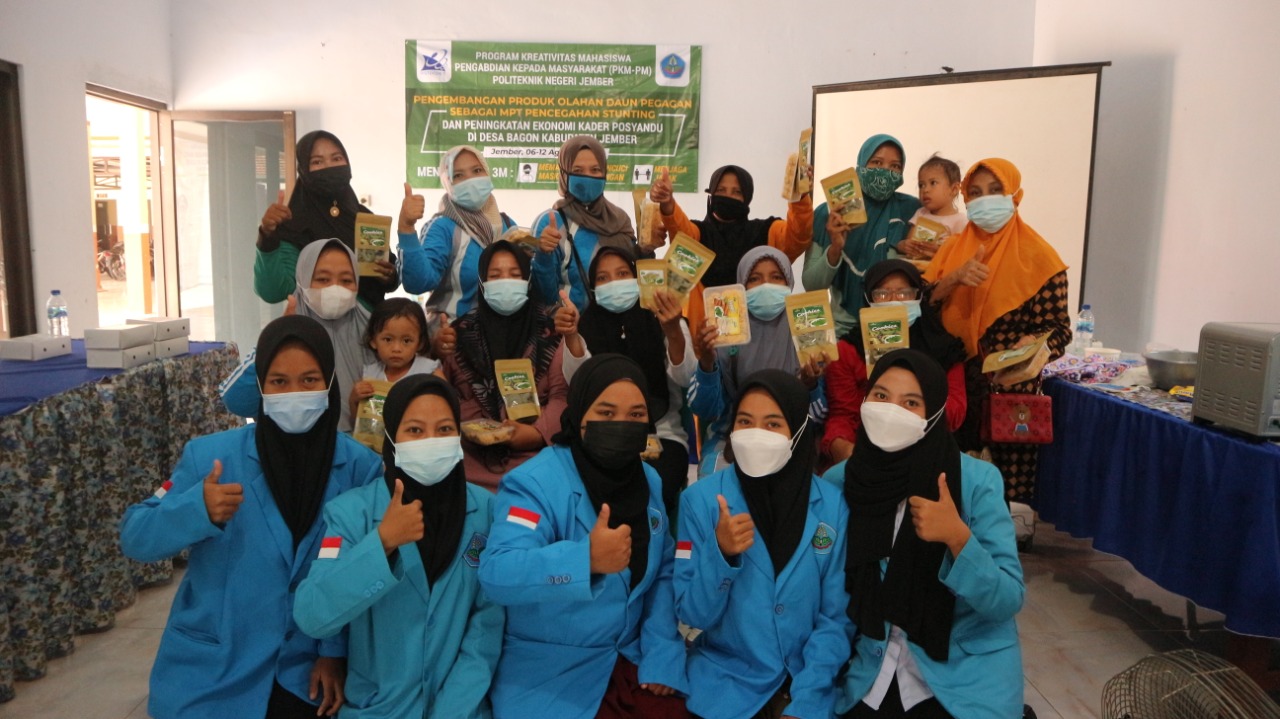 INOVATIF: Mahasiswa Prodi PTH Polije ini mampu mengolah daun pegagan untuk makanan pendamping tambahan bagi balita untuk mencegah stunting.