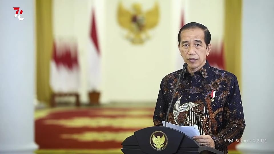Presiden Joko Widodo menyampaikan keputusan perpanjangan PPKM Level 4 hingga 9 Agustus 2021. (Tangkapan layar Youtube Sekretariat Presiden)