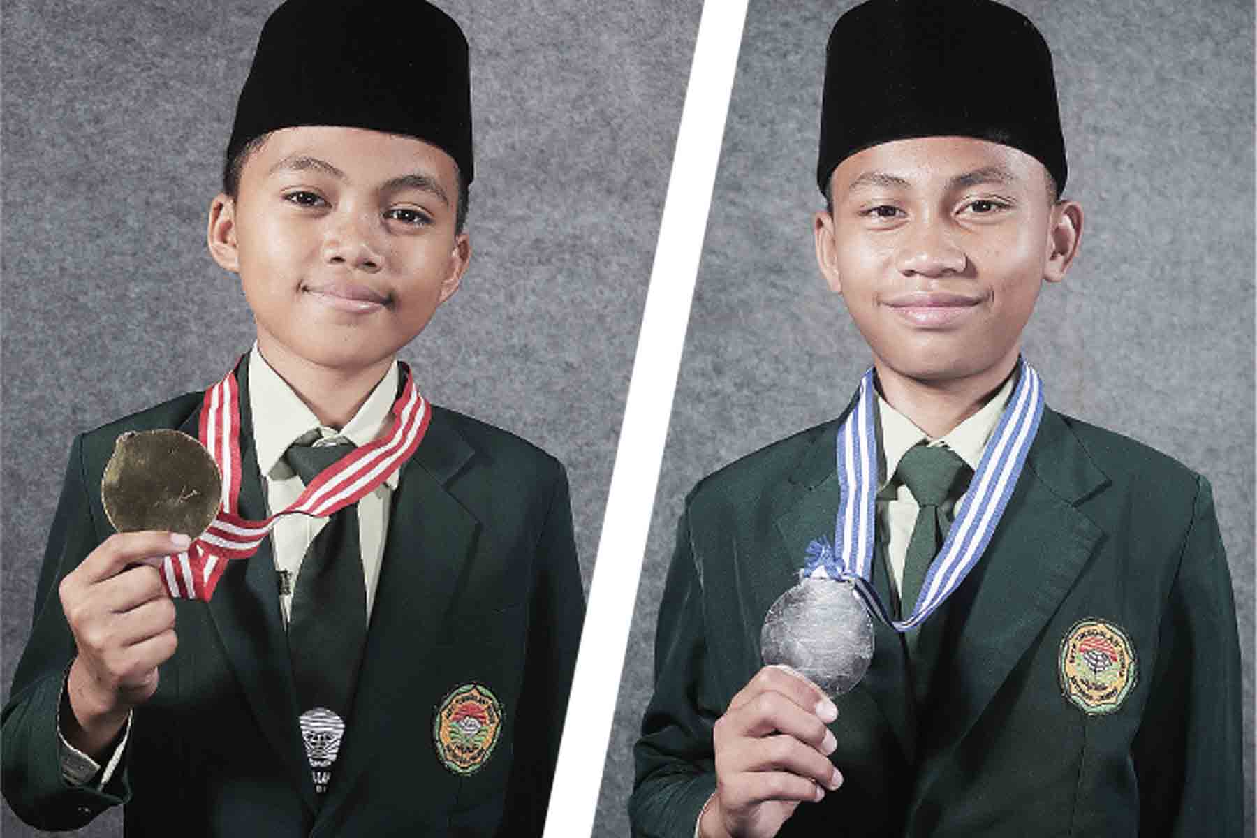 JENIUS: Bintang dan Mujib, dua siswa MTs Unggulan Nuris Jember yang sukses menuai prestasi di ajang olimpiade matematika tingkat nasional, 13 September lalu.
