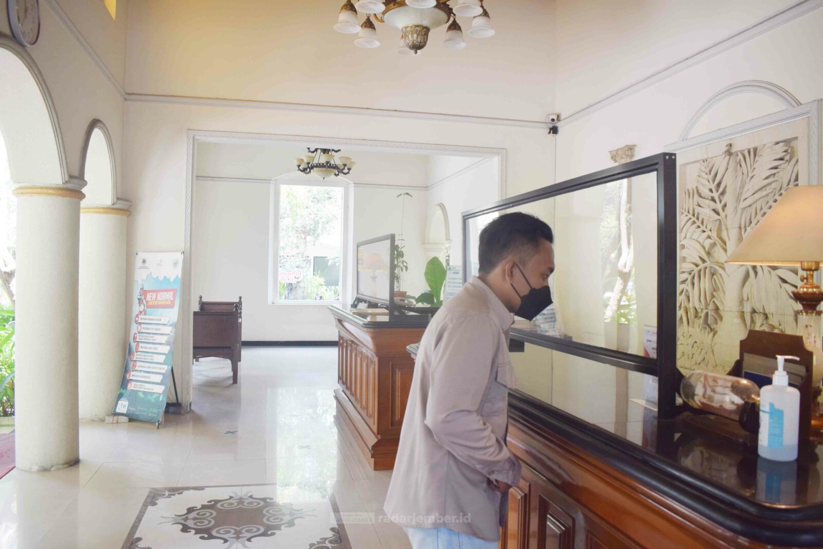 CEK KAMAR: Okupansi atau tingkat hunian kamar (THK) hotel berbintang di Bondowoso diketahui belum mengalami kenaikan signifikan, meskipun sejumlah destinasi wisata sudah mulai dibuka.