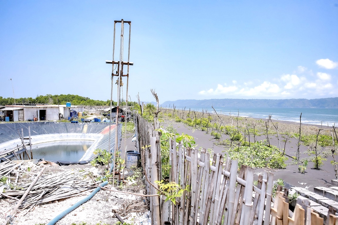 INOVATIF: Kabupaten Jember memiliki potensi yang melimpah di sepanjang pesisir pantai selatan Jember. Karenanya, Bupati Jember Hendy Siswanto telah menyusun rencana agar wilayah itu dapat dimaksimalkan dan bermanfaat untuk masyarakat Jember.