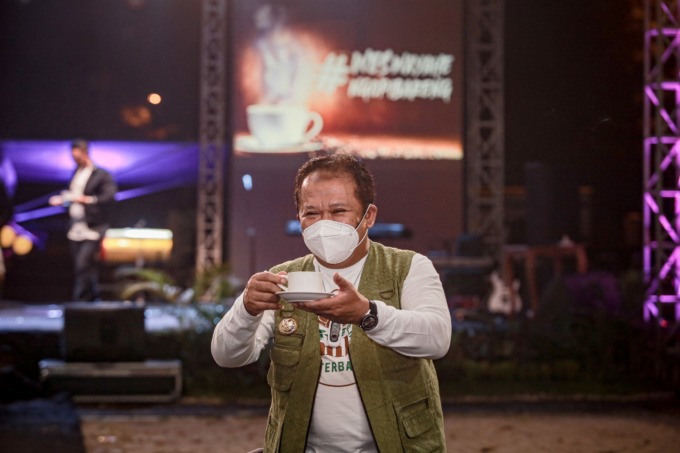 SEMANGAT: Bupati Jember Hendy Siswanto melalui Sekda Mirfano mengungkapkan bahwa Pemkab Jember akan menggelar kembali event kopi tahunan, yakni Holistic Coffee Expo (HCE) 2021.