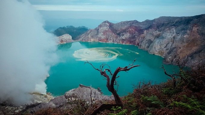 JADI PRIMADONA: Kawah Ijen merupakan destinasi yang paling banyak dikunjungi selama 2021. Jumlahnya mencapai puluhan ribu kunjungan.
