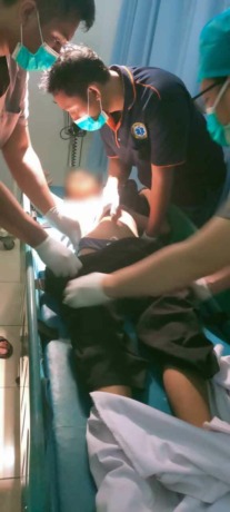 MENINGGAL: Anggota PSHT berinisial FP, asal Desa Glundengan dinyatakan meninggal dunia di RSD Balung. Kasus ini diduga terjadi karena latihan fisik terlalu berat.