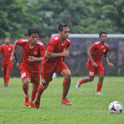 BERHASIL BAWA PROMOSI: Taufiq Hidayat ketika membela Deltras Sidoarjo di Liga 3 kemarin. Pemain asli Ajung ini berhasil membawa The Lobster promosi ke Liga 2 musim depan.