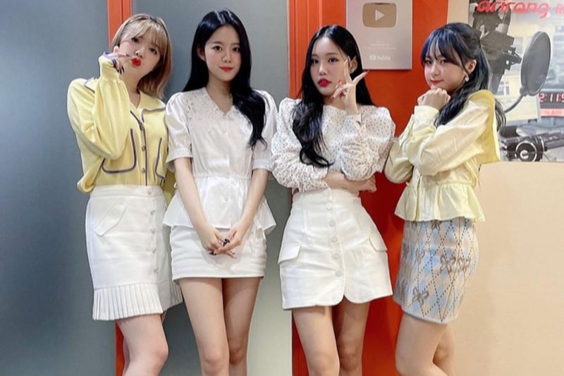 Caption Foto :  Grup K-pop G-reyish resmi bubar
