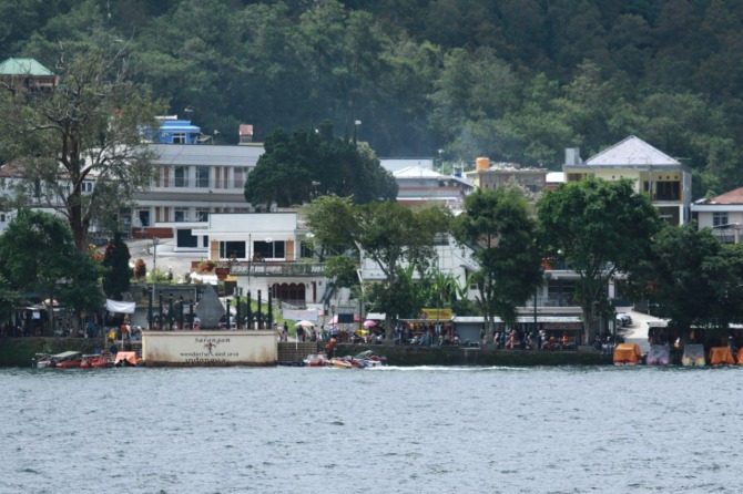 Caption: Pengembangan Telaga Sarangan menjadi destinasi wisata prioritas butuh anggaran besar, karena itu Pemkab Magetan perlu menggandeng investor unjtuk pengembangan tempat wisata tersebut. 