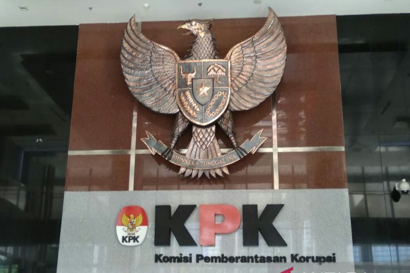 Caption Foto :  Patung Garuda Pancasila di Gedung KPK, Jakarta.