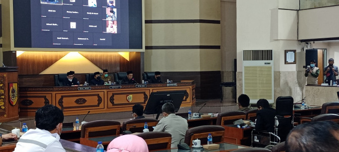 KENA ISU POKIR: Suasana gedung wakil rakyat Jember saat digelar pertemuan. Setelah meredup diterpa soal pembagian dana pokir, kini mencuat lagi soal lambatnya realisasi pokir.