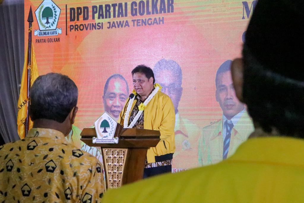 UNGGUL: Ketua Umum DPP Partai Golkar Airlangga Hartarto. Bersama PPP dan PAN, Golkar membentuk poros Koalisi Indonesia Bersatu atau KIB.