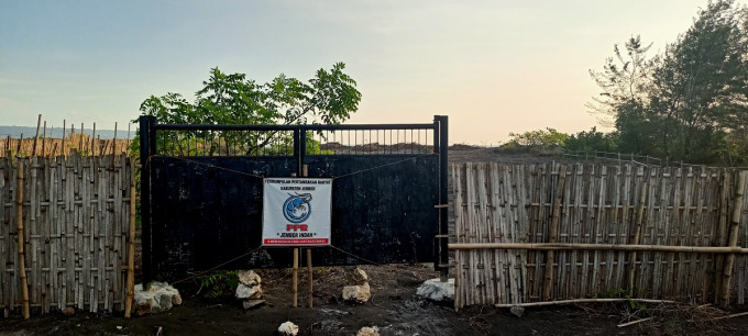 TAMBAK BARU: Salah satu tambak yang berdiri di sekitar Desa Kepanjen, Kecamatan Gumukmas.