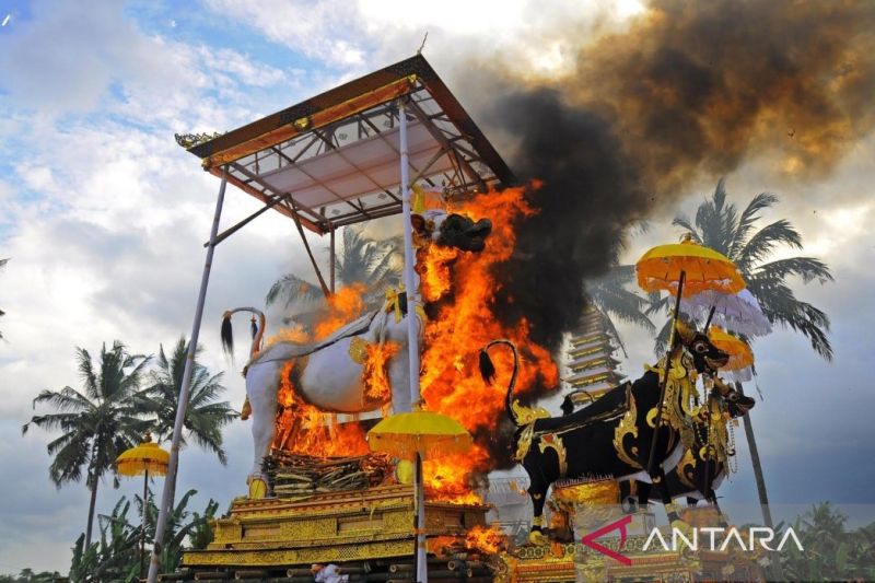 Ilustrasi - Upacara Ngaben di Bali